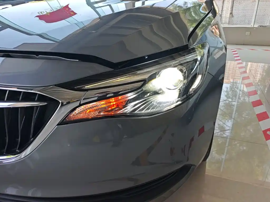Buick Excelle 2019 — фото 24