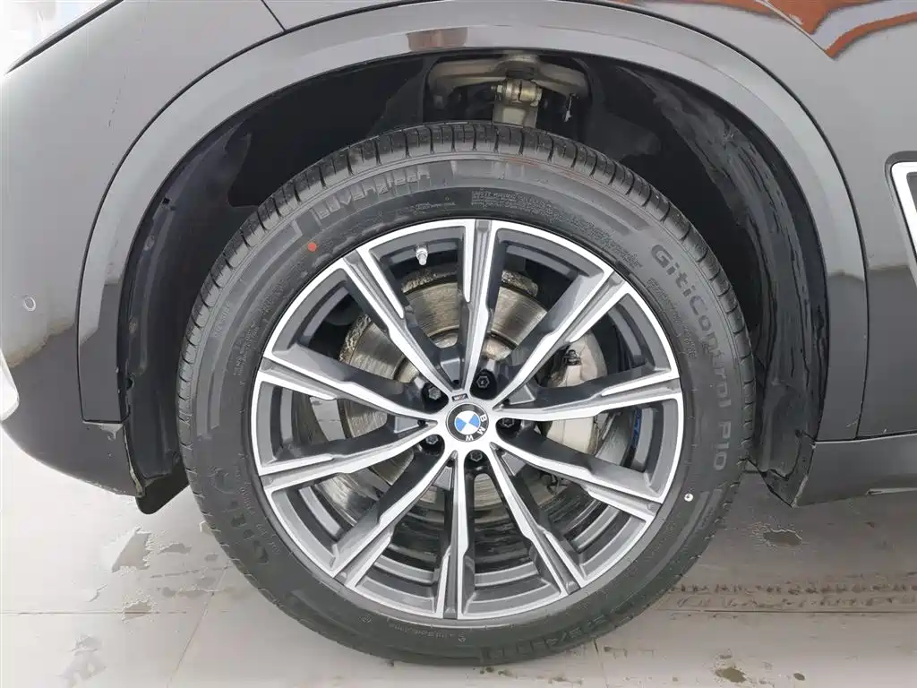 BMW X5 2023 — фото 17