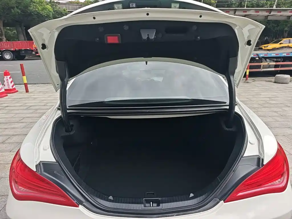 Mercedes-Benz CLA 2016 — фото 19