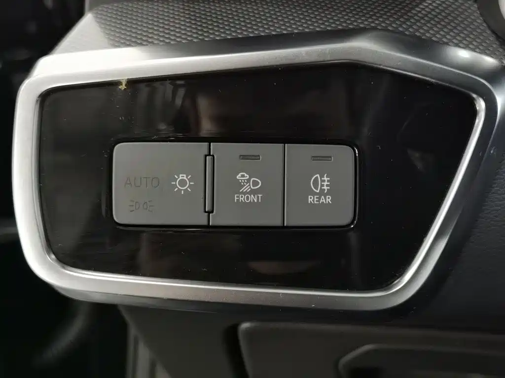 Audi A6L 2020 — фото 21