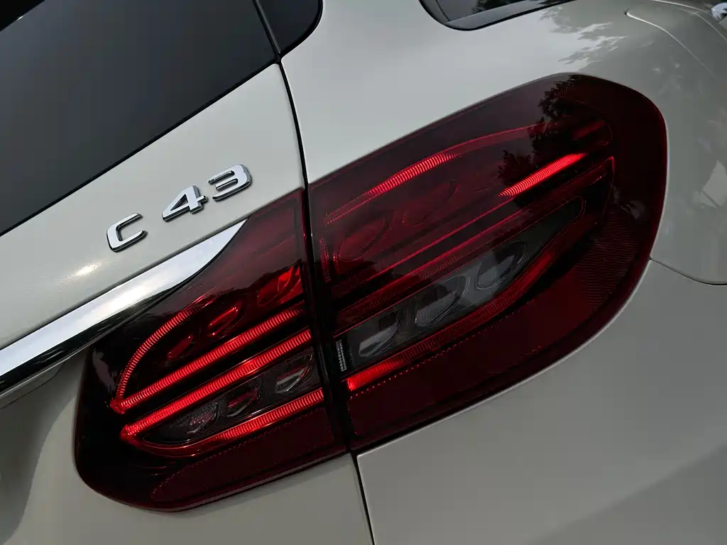 Mercedes-Benz C-Class AMG 2019 — фото 16