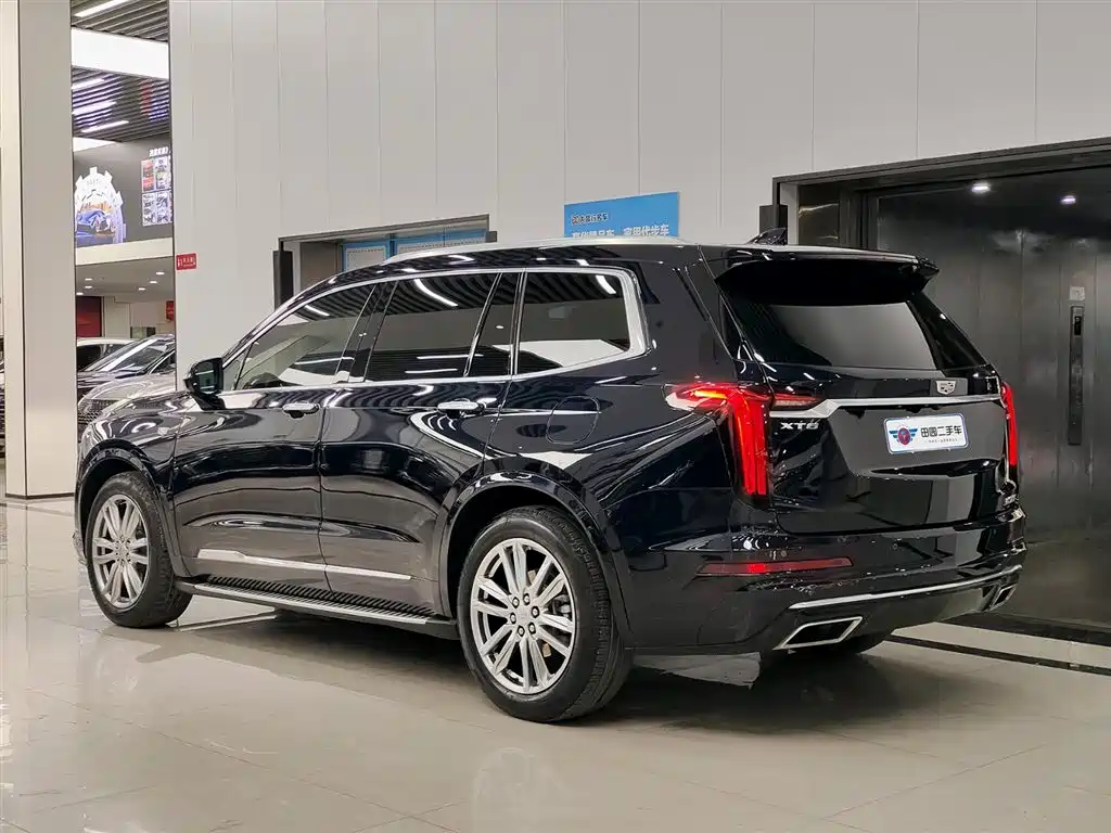 Cadillac XT6 2021 — фото 4