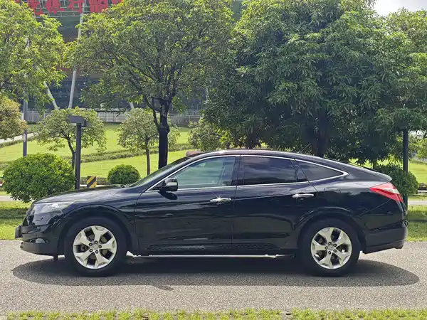 Honda Crosstour 2013