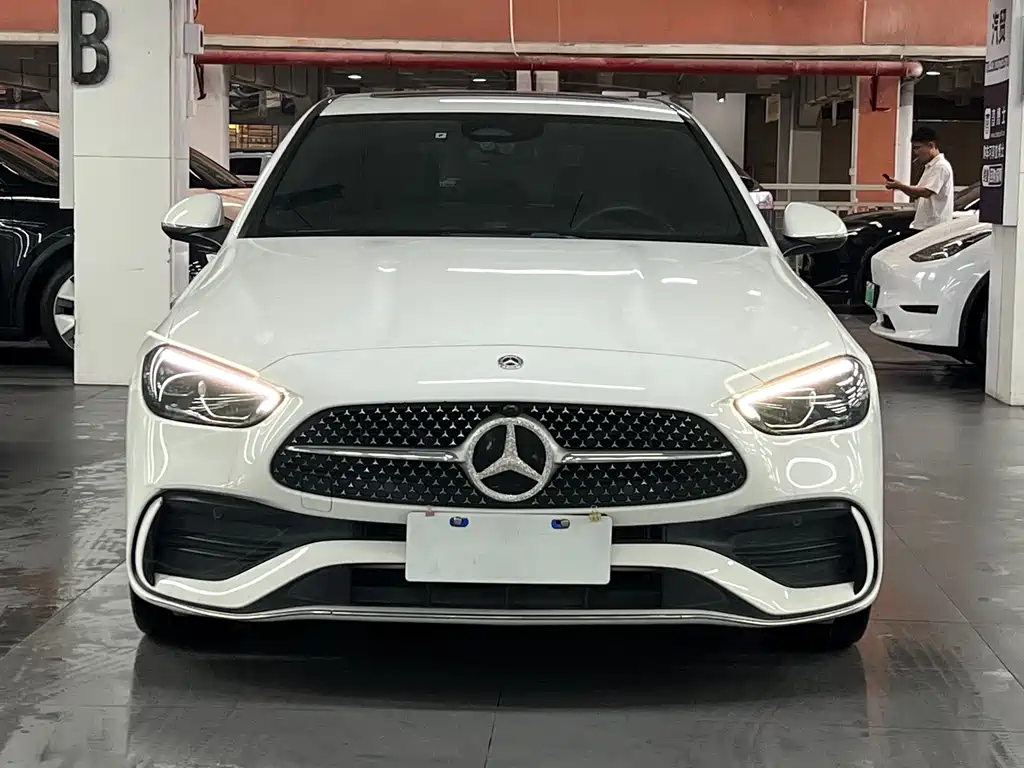 Mercedes-Benz C-Class 2022 — фото 2