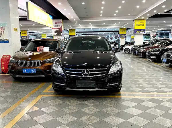 Mercedes-Benz R-Class 2017