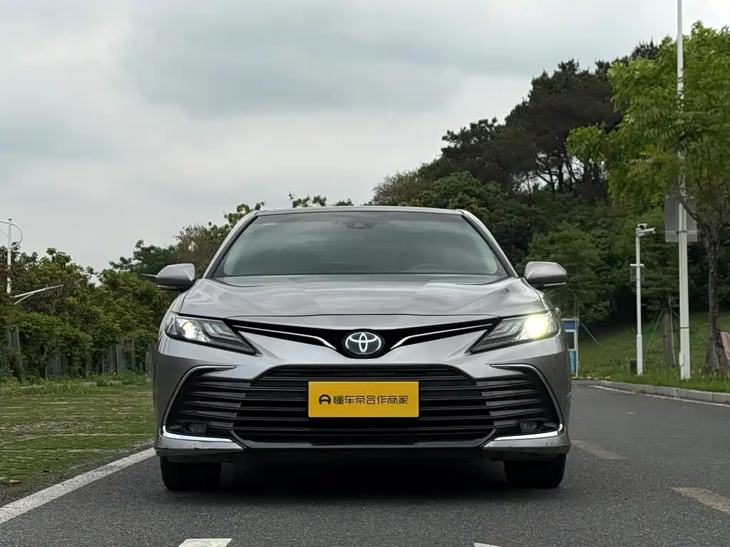 Toyota Camry 2022