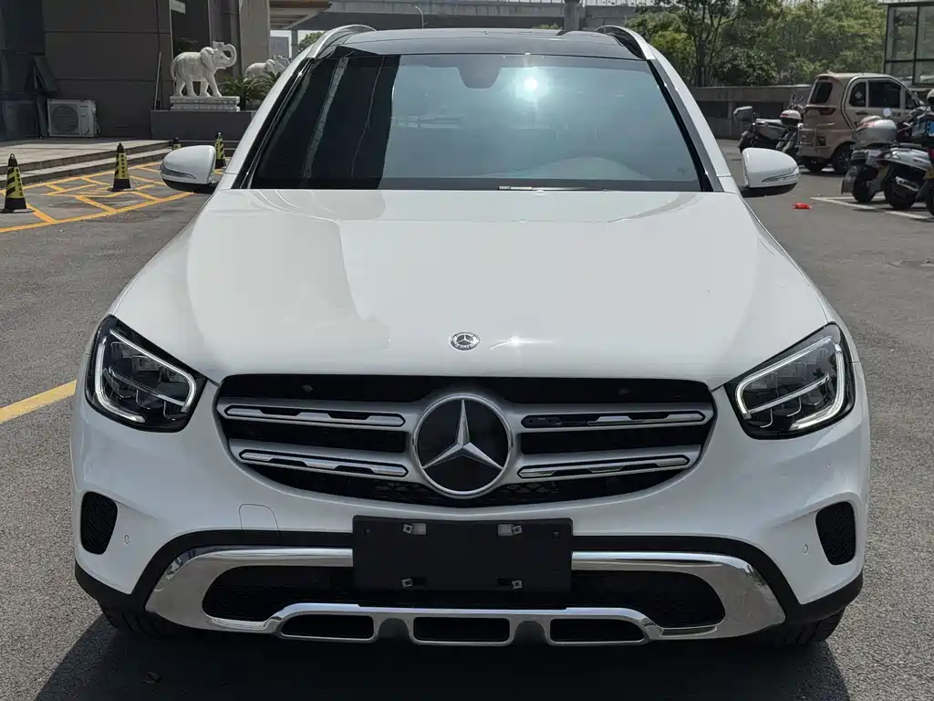 Mercedes-Benz GLC 2020 — фото 27