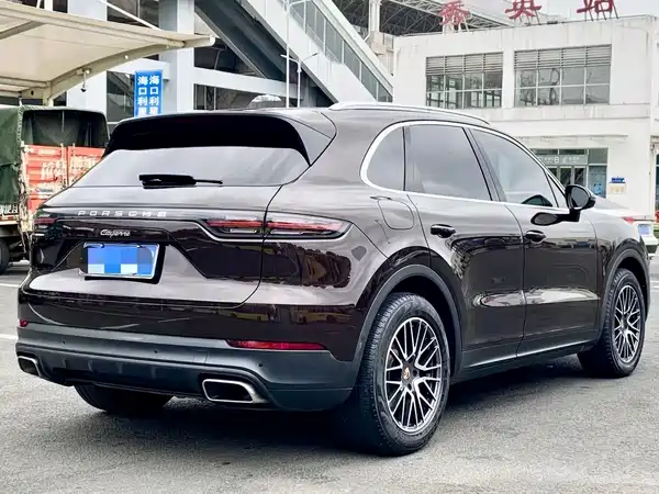 Porsche Cayenne 2019