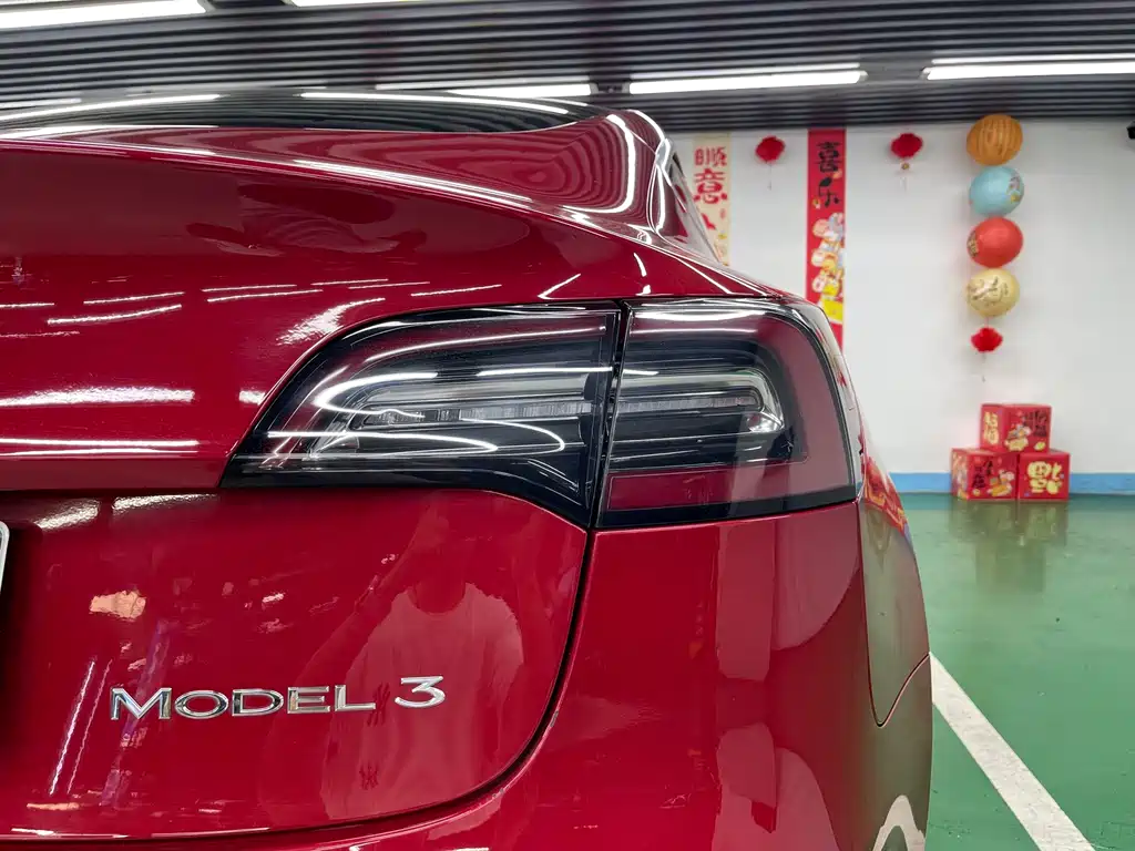 Tesla Model 3 2020 — фото 27