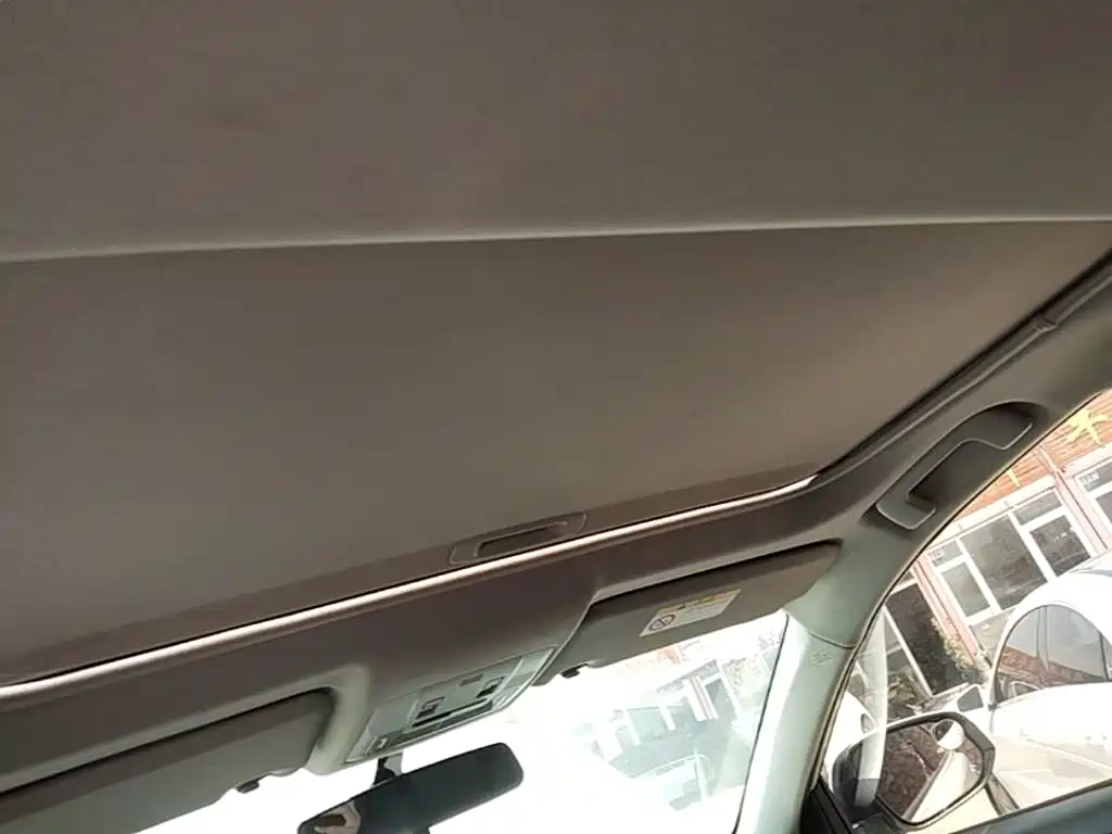 Toyota RAV4 2016 — фото 18