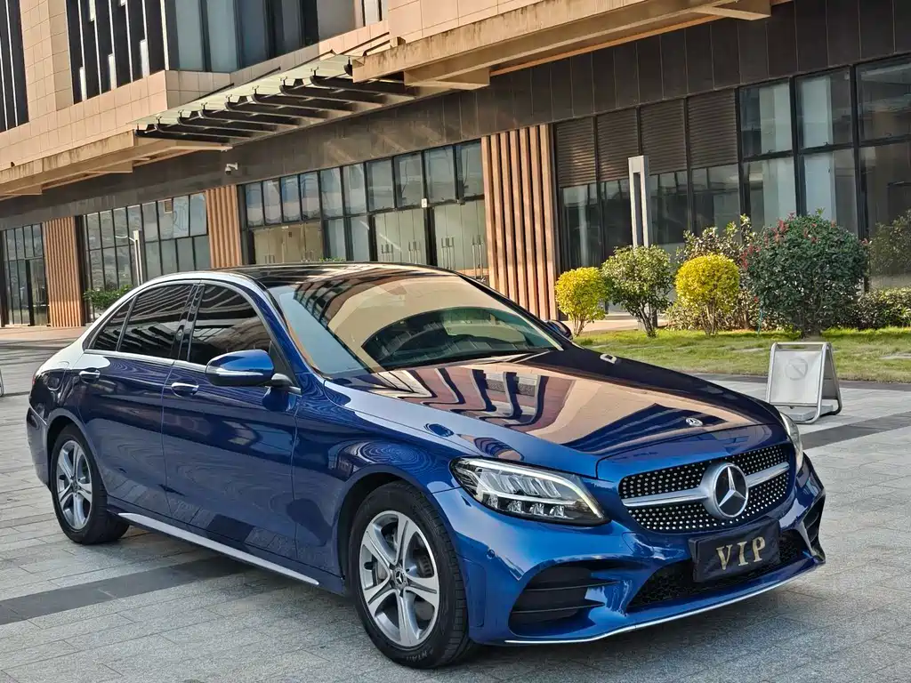Mercedes-Benz C-Class 2019 — фото 1