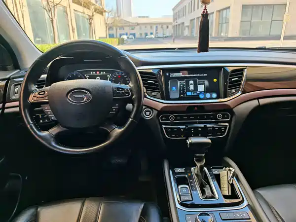 GAC Trumpchi GS8 2019