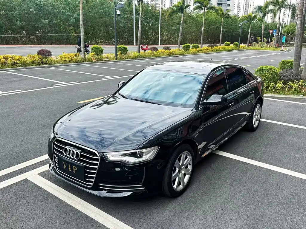 Audi A6L 2015 — фото 1