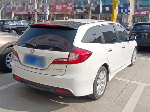 Honda Jade 2014