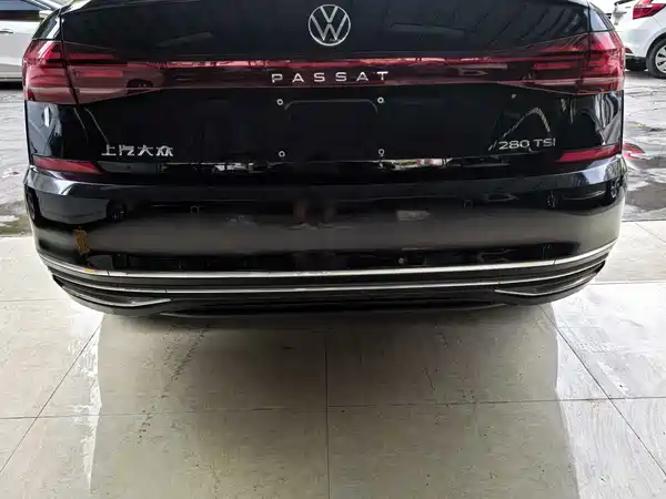 Volkswagen Passat 2022