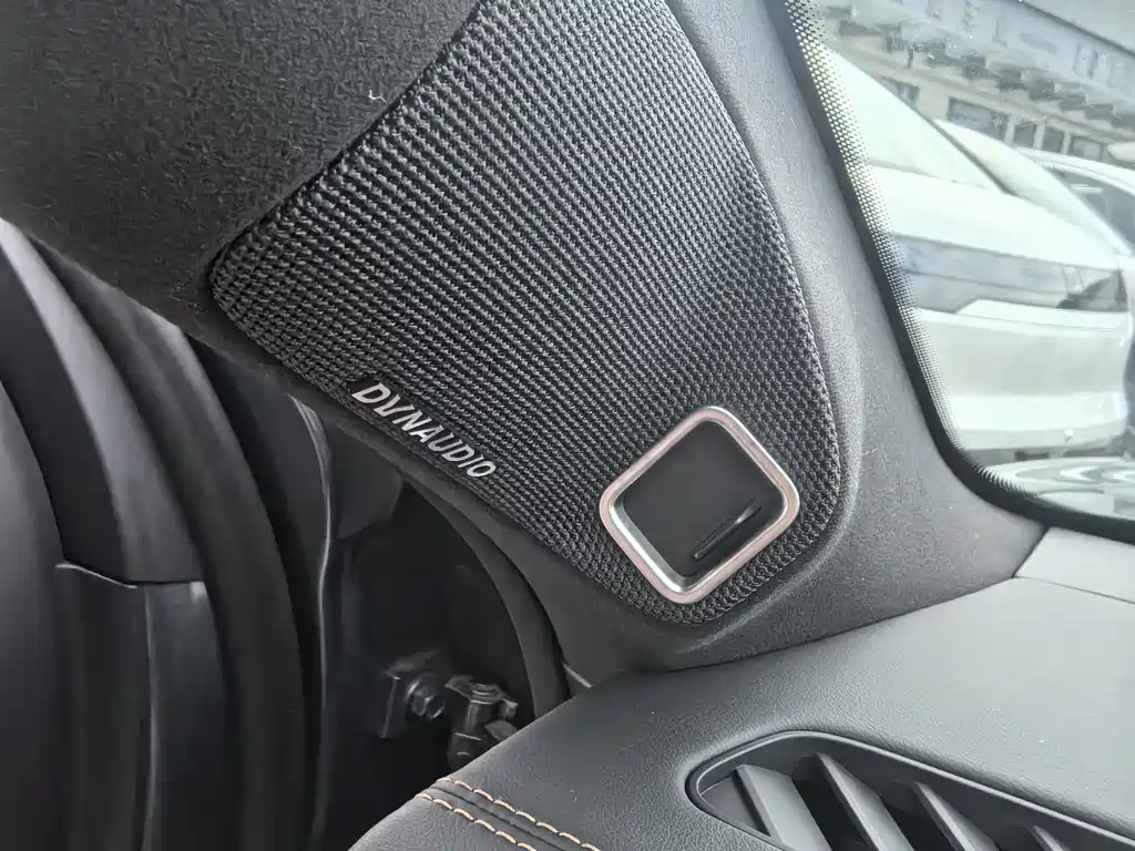 BYD Han L 2025