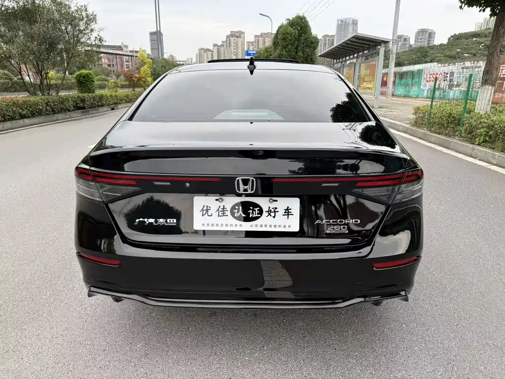 Honda Accord 2025 — фото 11