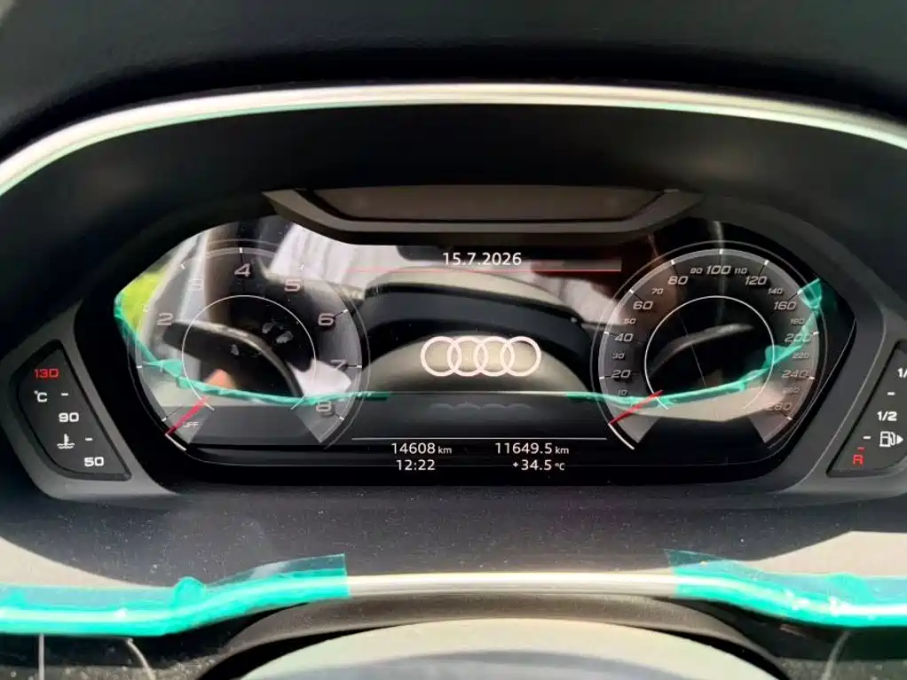 Audi Q3 2023 — фото 11