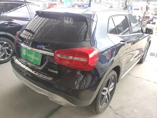 Mercedes-Benz GLA 2017