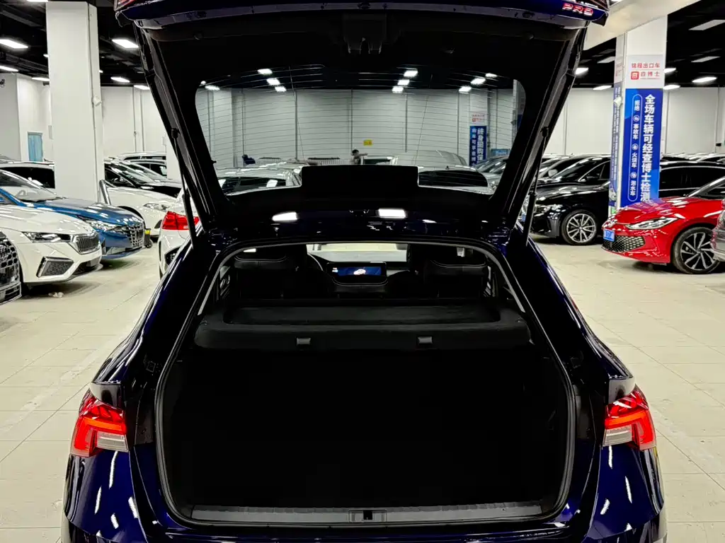 Skoda Octavia 2022 — фото 20