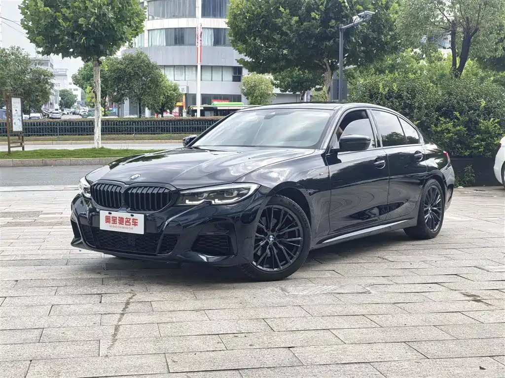 BMW 3 Series 2021