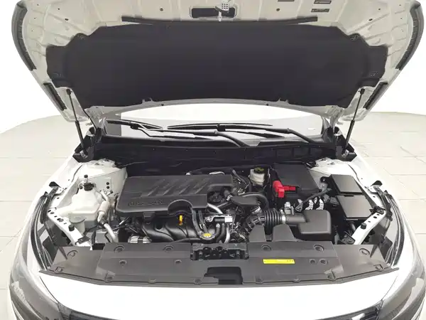 Nissan Teana 2026