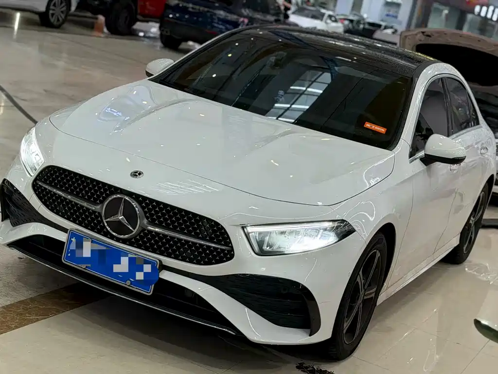Mercedes-Benz A-Class 2023