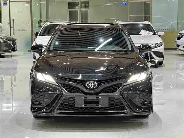 Toyota Camry 2023