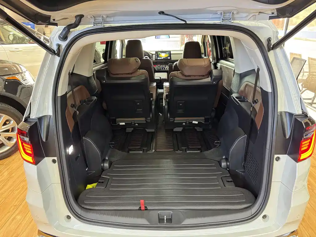 Honda Odyssey 2022 — фото 17