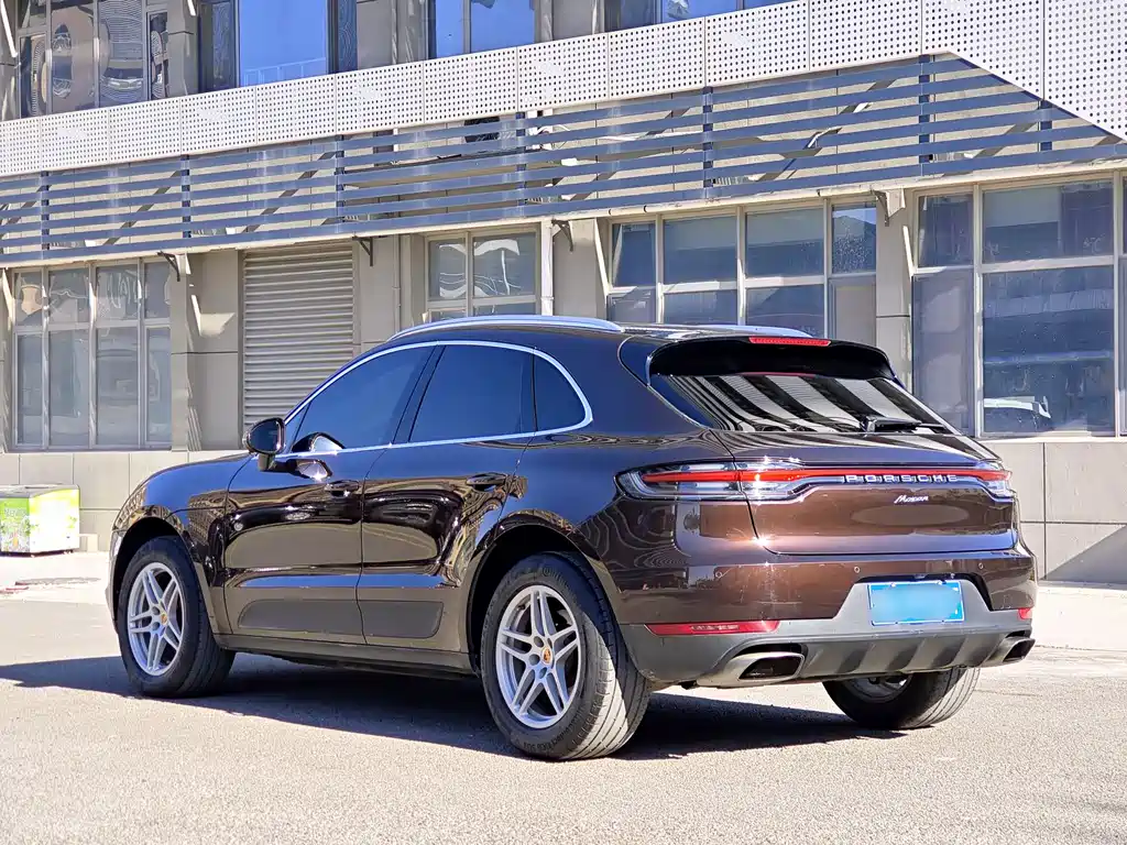 Porsche Macan 2020 — фото 4