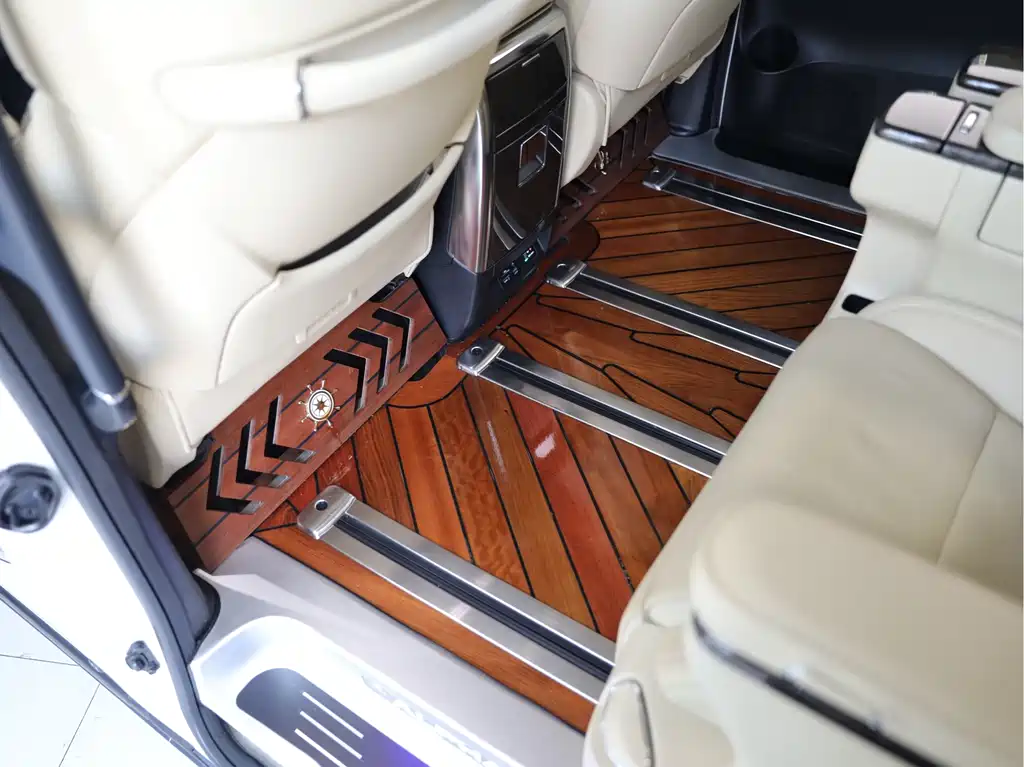 Toyota Alphard 2022 — фото 14