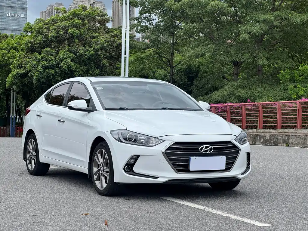 Hyundai Celesta 2018 — фото 3