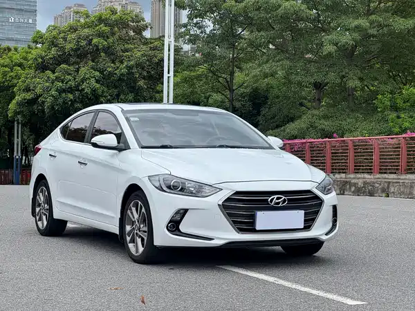 Hyundai Celesta 2018