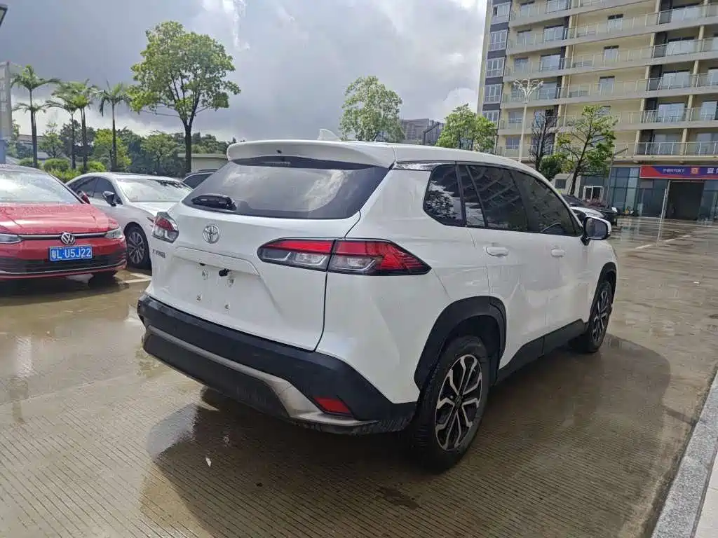 Toyota Frontlander 2023