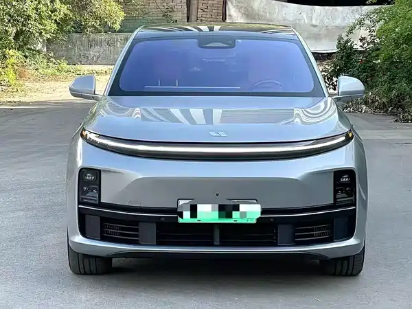 Li Auto L7 2023