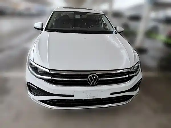 Volkswagen Bora 2023