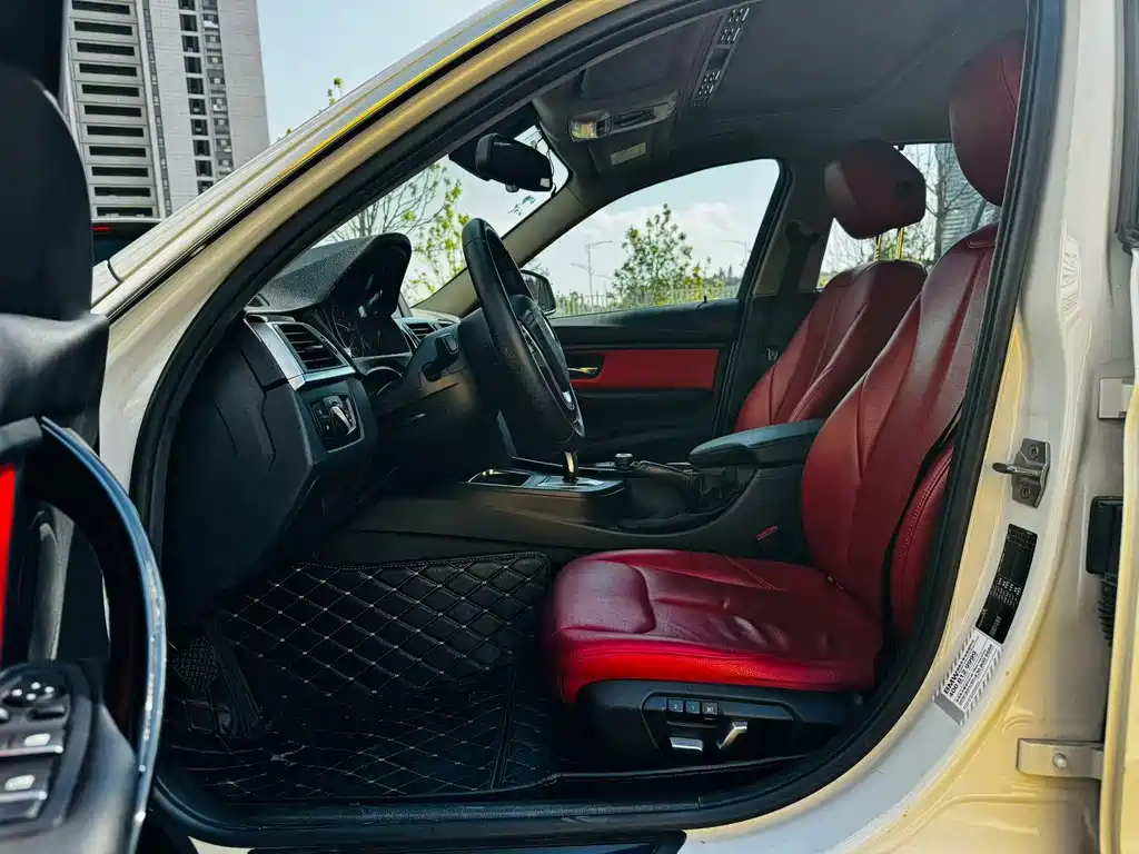 BMW 3 Series 2016