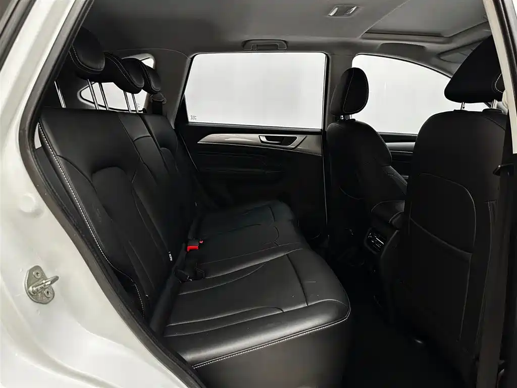 Haval M6 2023 — фото 14