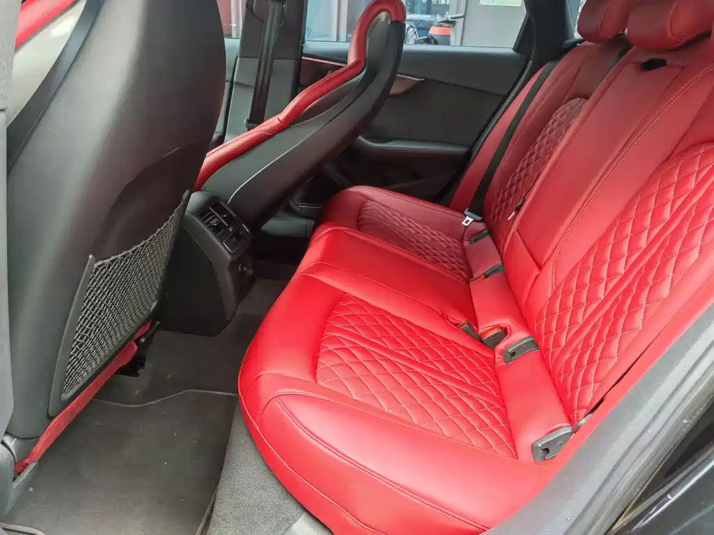 Audi S4 2023