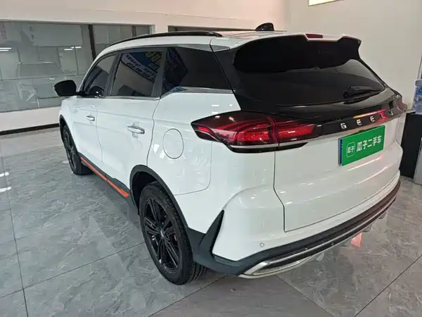 Geely Boyue 2022