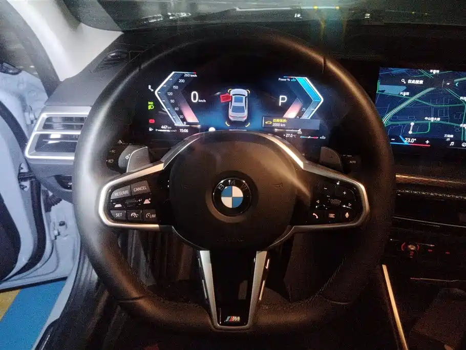 BMW 3 Series 2025 — фото 15