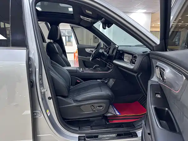 GAC Trumpchi GS8 2023