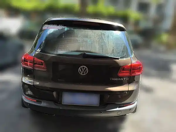 Volkswagen Tiguan 2015
