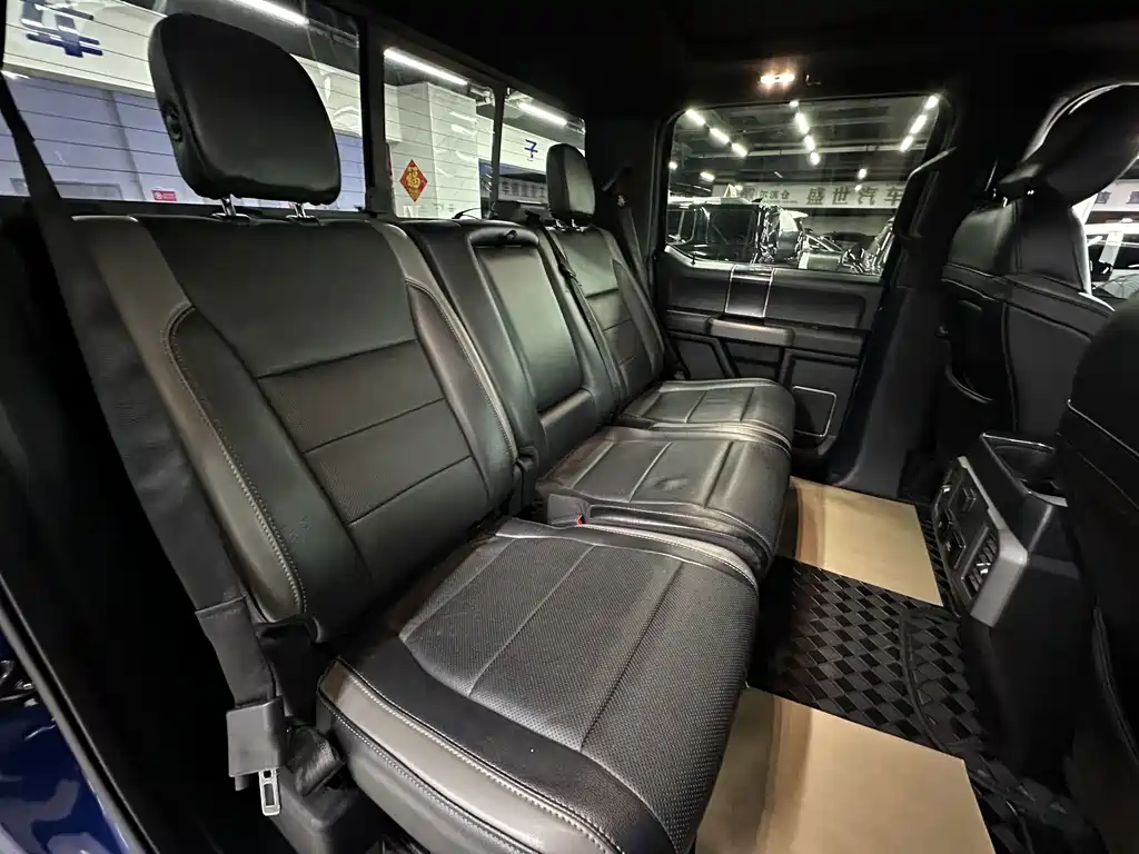 Ford F-150 Raptor 2018 — фото 15