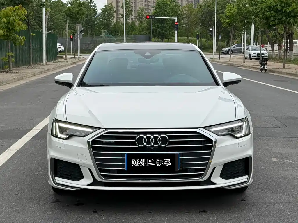 Audi A6L 2019 — фото 2