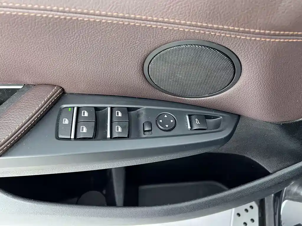 BMW X3 2015 — фото 14