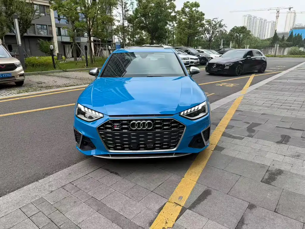 Audi S4 2021