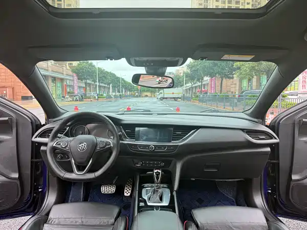 Buick Regal 2019