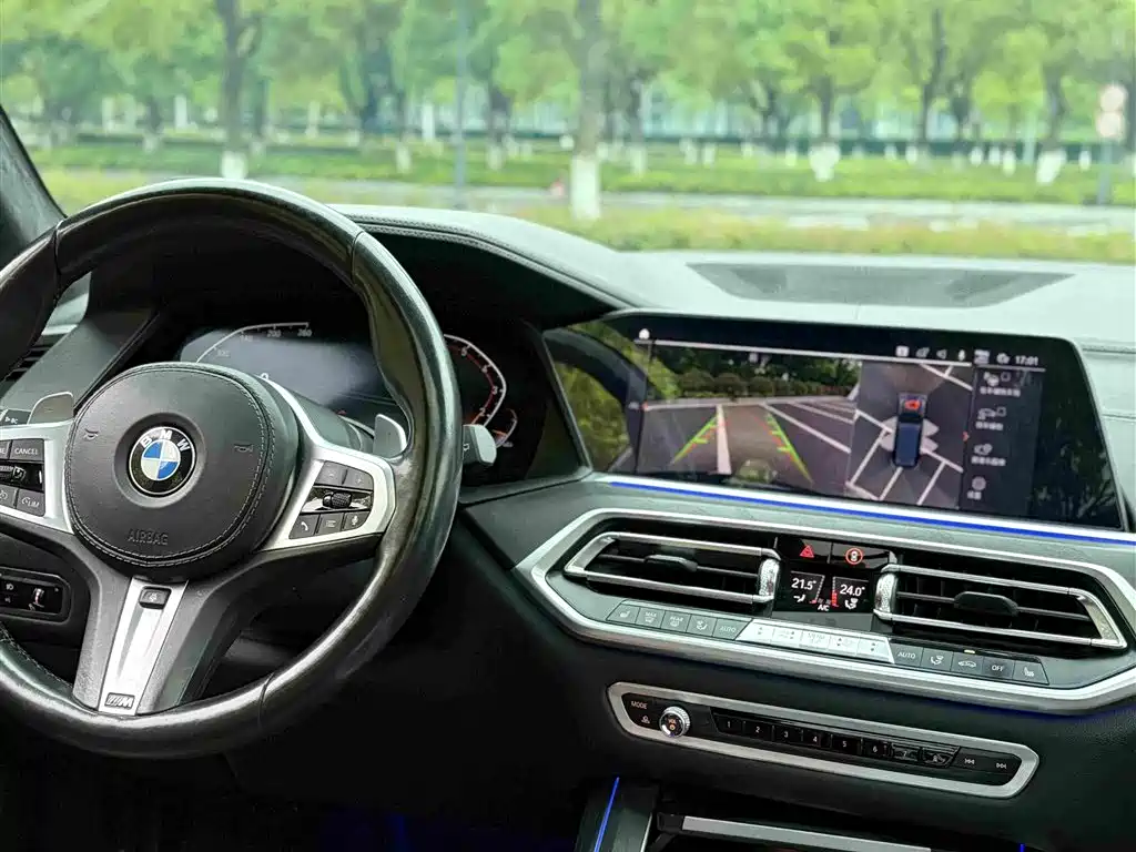 BMW X7 2019 — фото 18