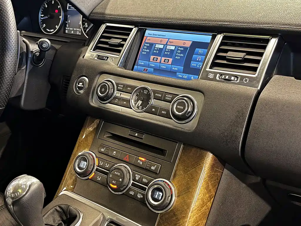 Land Rover Sport 2010 — фото 15